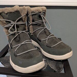 Ryka Aubonne Boots Dark Green Sz 6